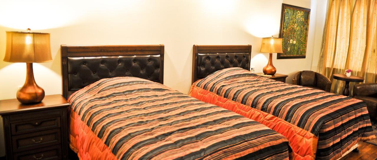 Duvet Center Hotel Szkopje Kültér fotó