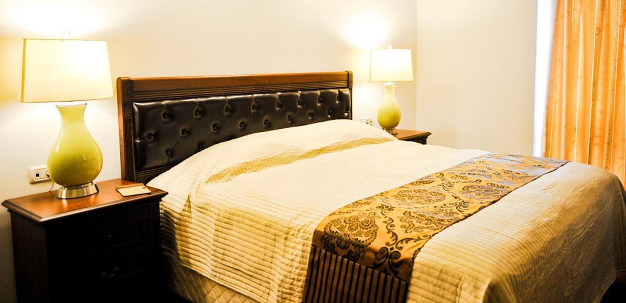 Duvet Center Hotel Szkopje Kültér fotó